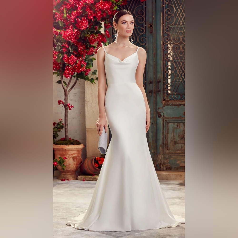ALYCE PARIS 7051 Cowl Neck Fit N Flare Long Wedding Dress, NWT, Size 8